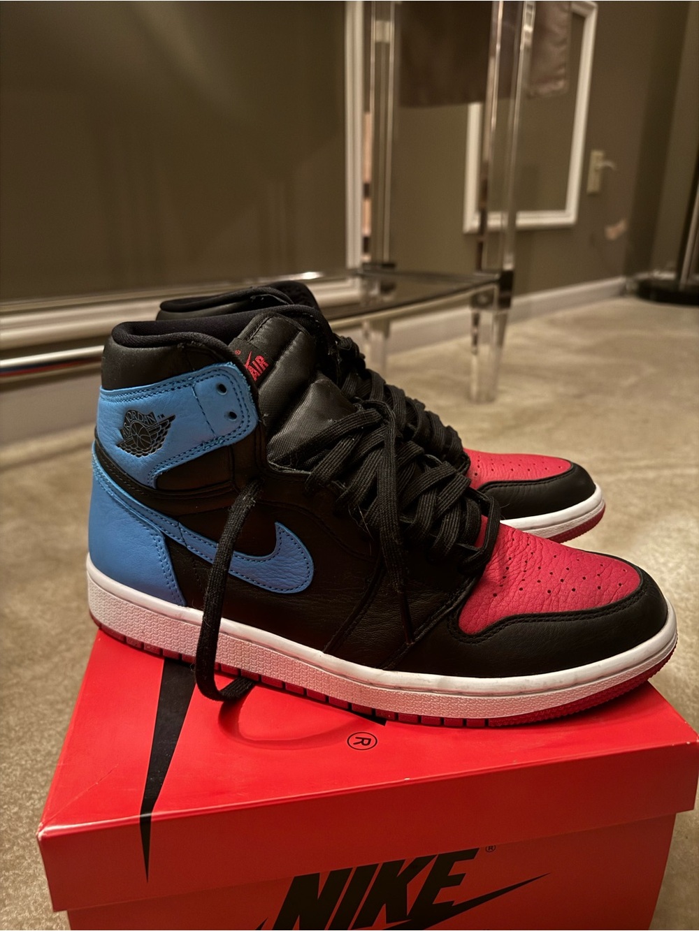 Nike Air Jordan 1 Mid - Black/Red/Blue